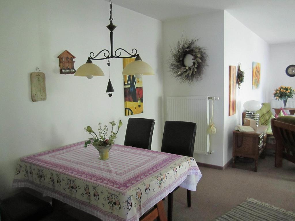 Pension Klein Und Ferienwohnungen (Adults Only) Bodenmais Quarto foto